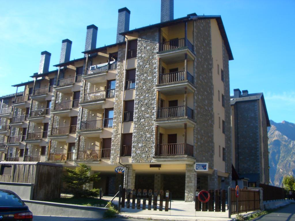 Apartamentos Ball Benas Edificio Prados De Velarta فيرلير المظهر الخارجي الصورة
